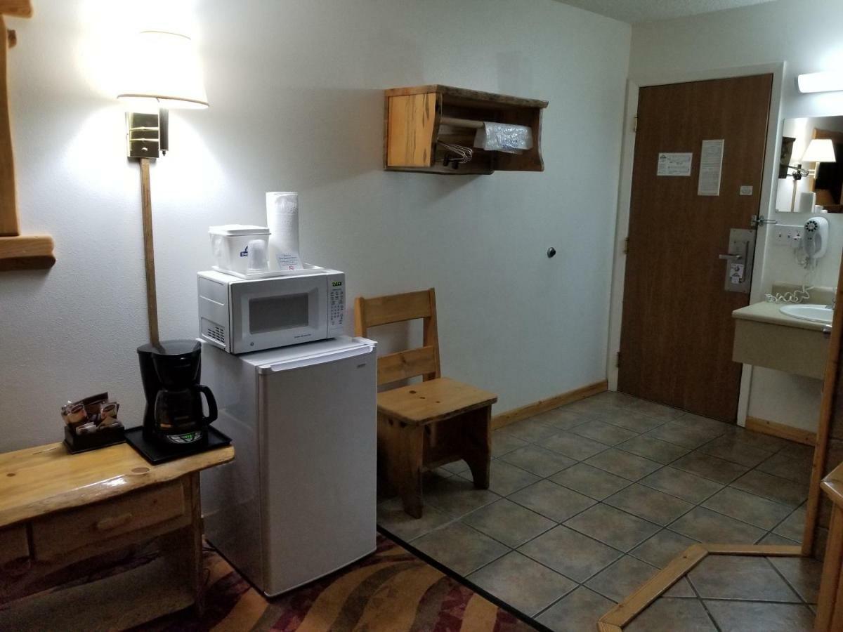 Days Inn By Wyndham Sandpoint Ponderay Esterno foto